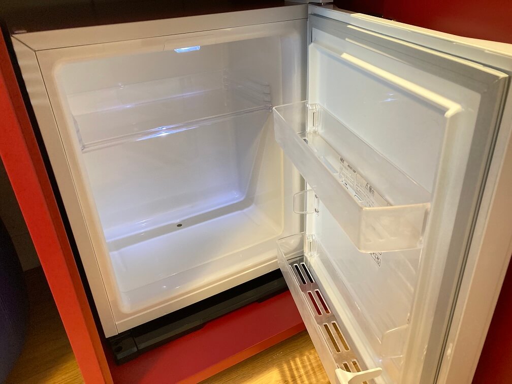 冷蔵庫を開けた状態。